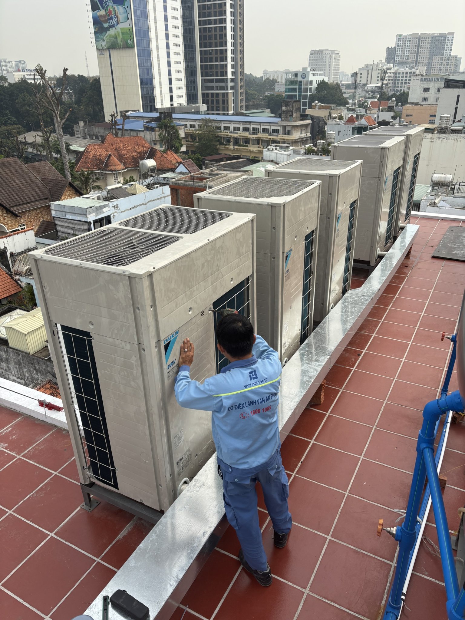 Dự án lắp đặt máy lạnh tòa nhà văn phòng