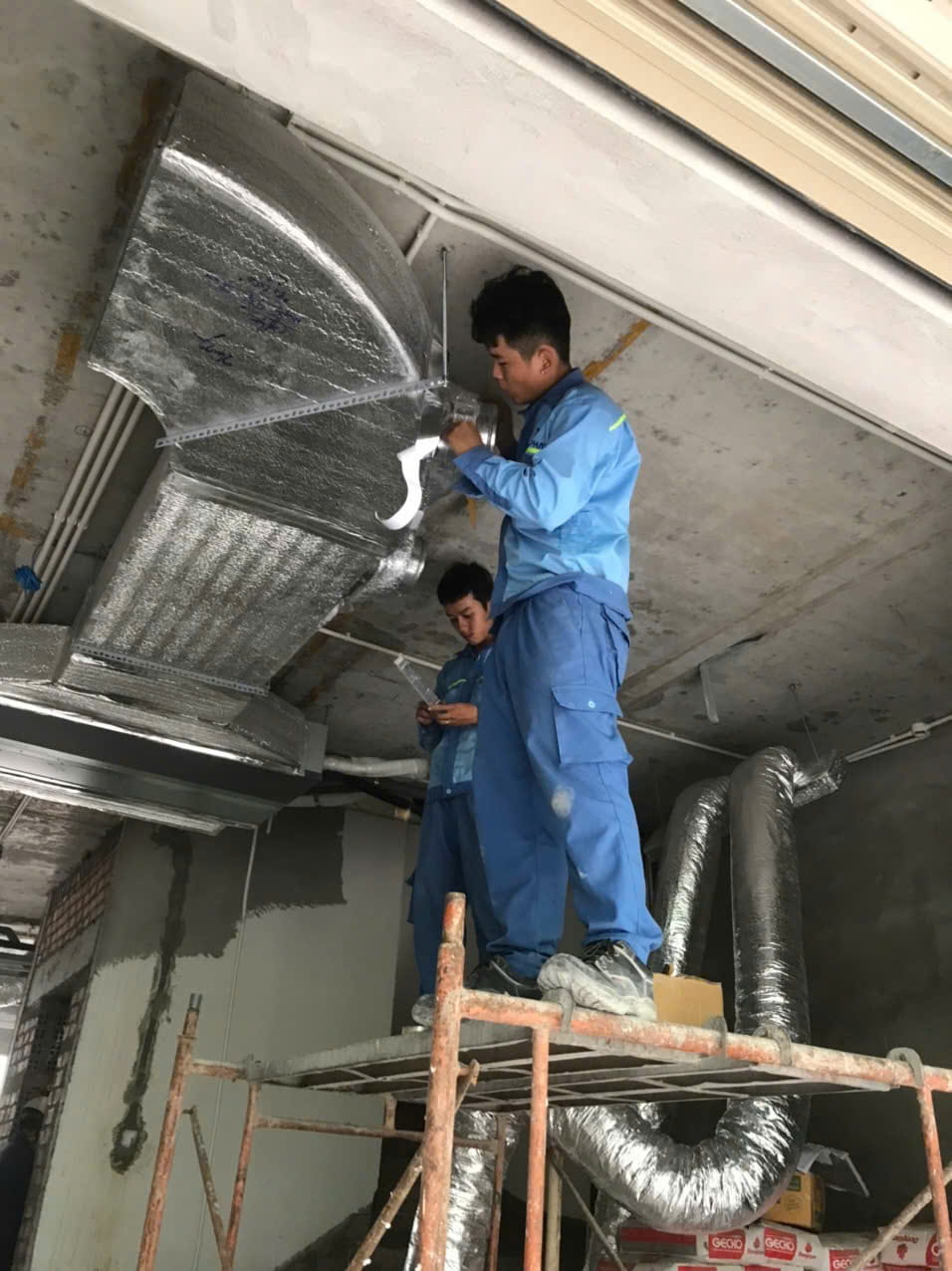 Lắp đặt hệ thống điều hòa không khí - Biệt thự