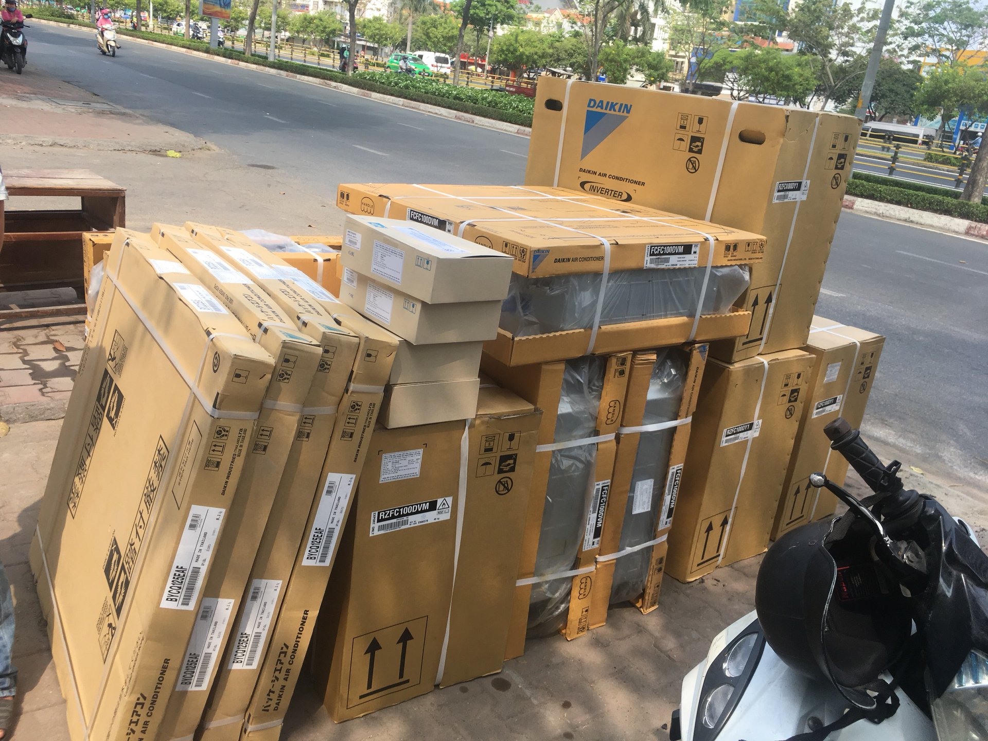 Lắp đặt hệ thống điều hòa không khí - Biệt thự