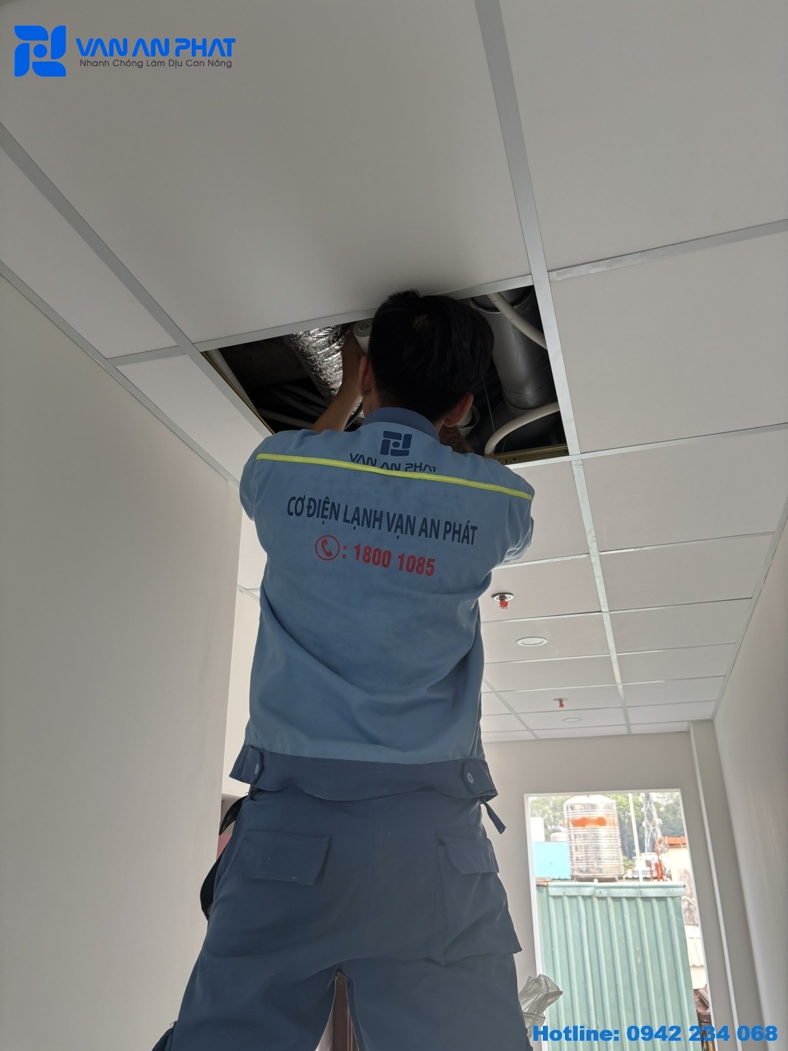 Thi Công Máy Lạnh Chuyên Nghiệp – Giải Pháp Tối Ưu Cho Mọi Công Trình