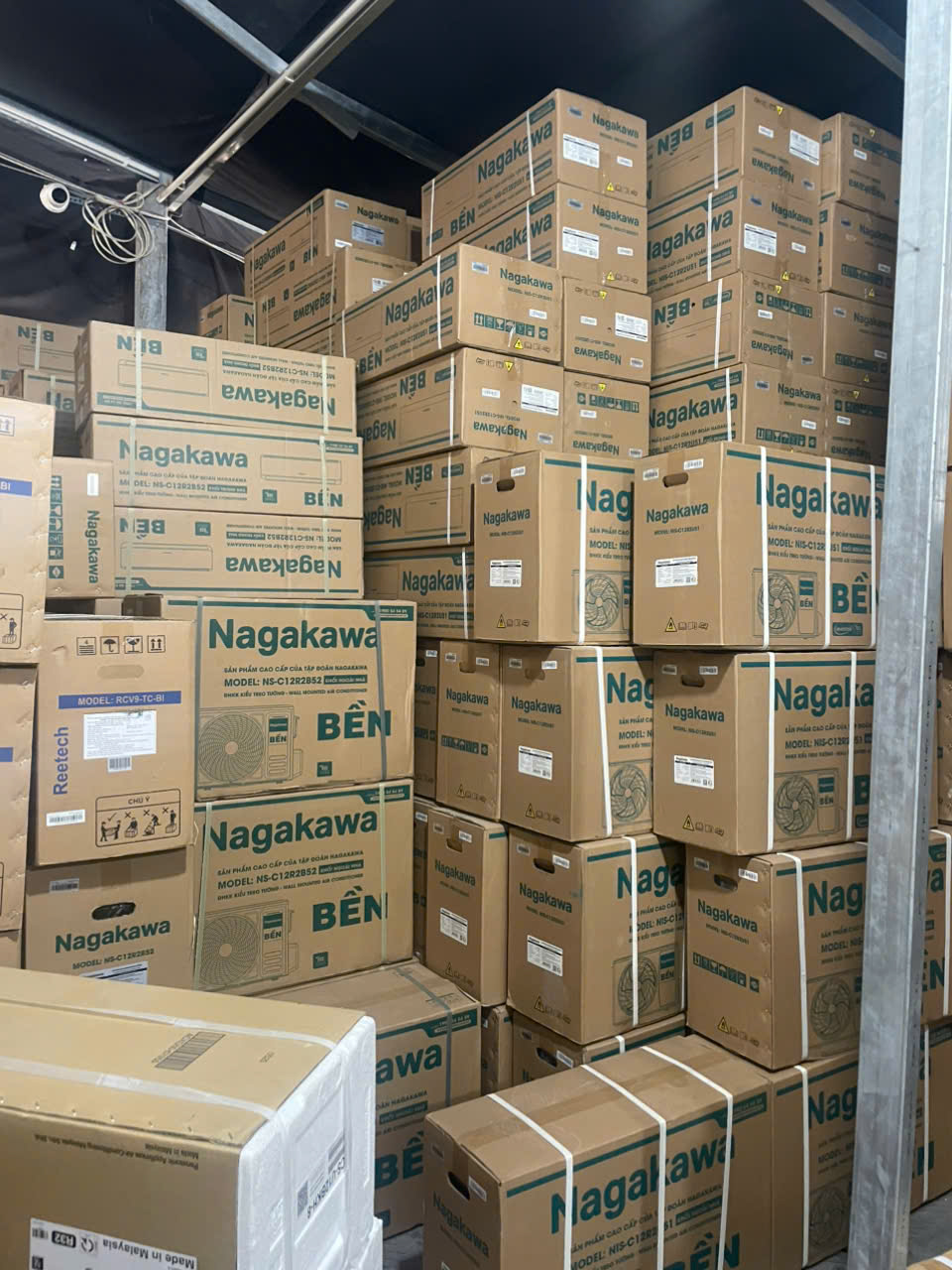 Phân phối thương mại thiết bị điều hòa không khí chính hãng